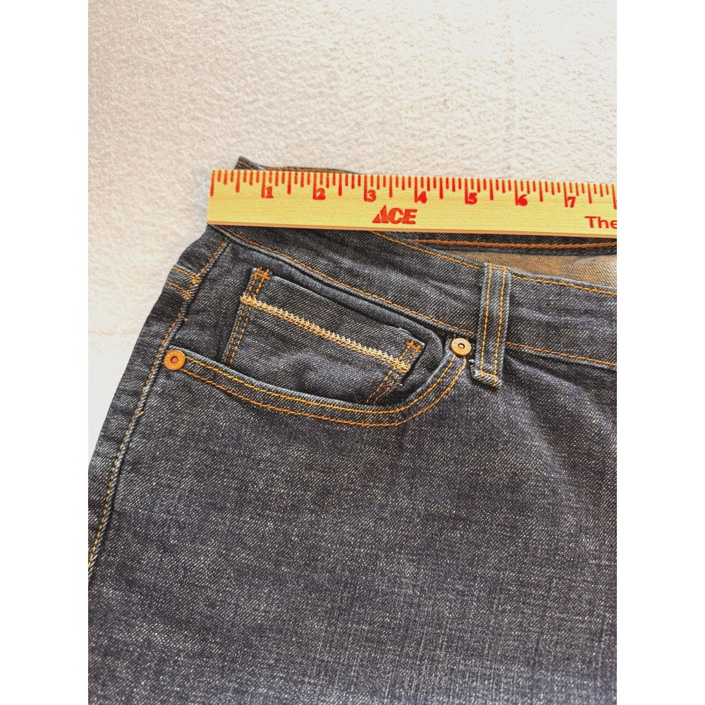 Levis Women 22 M Bootcut 580 Jeans Dark Wash Embellished Pocket detail 30 Inseam - Picture 7 of 12